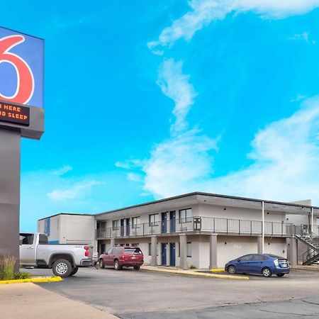 Motel 6-Villa Park, Il - Chicago West Bagian luar foto