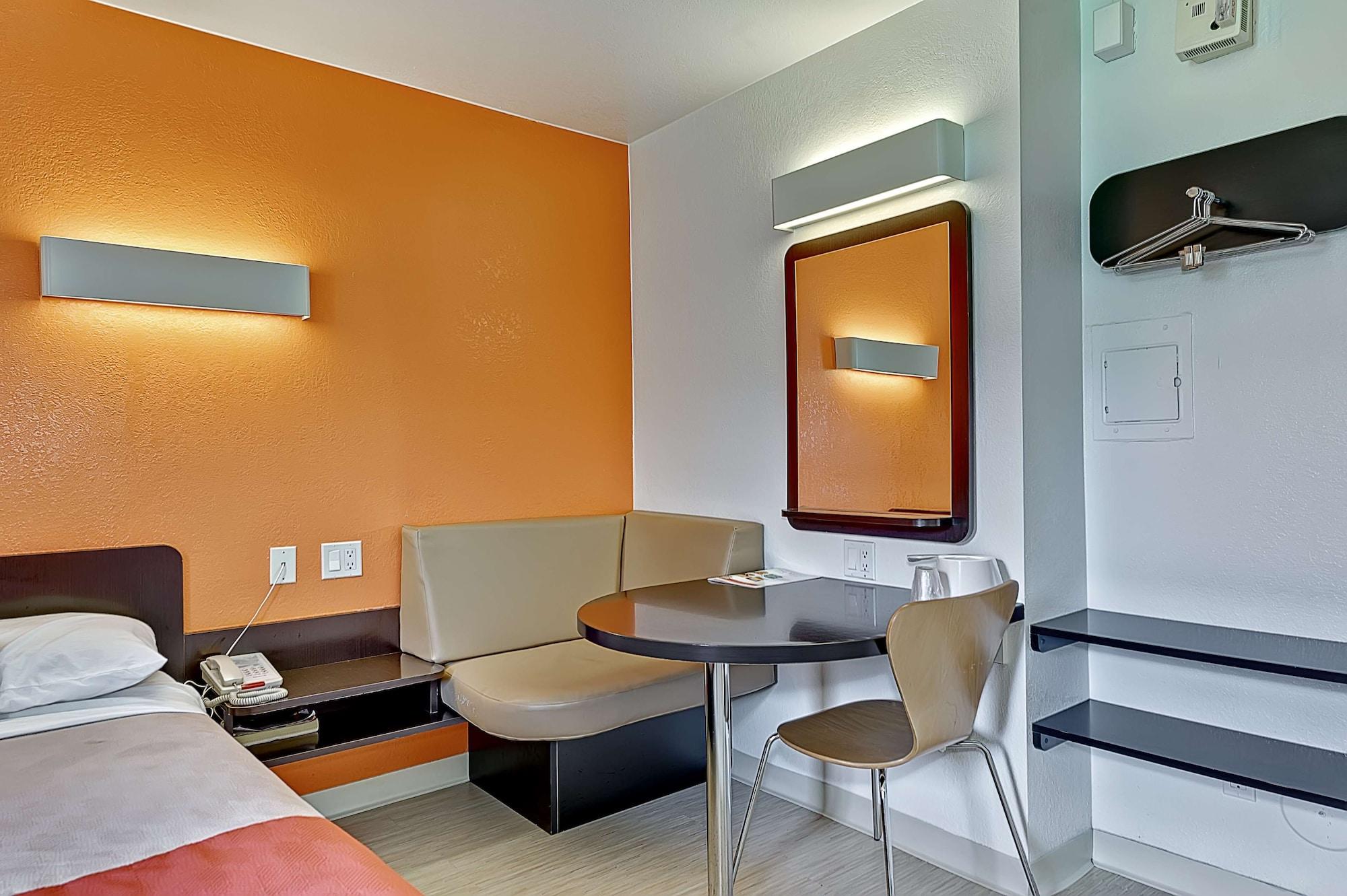 Motel 6-Villa Park, Il - Chicago West Bagian luar foto