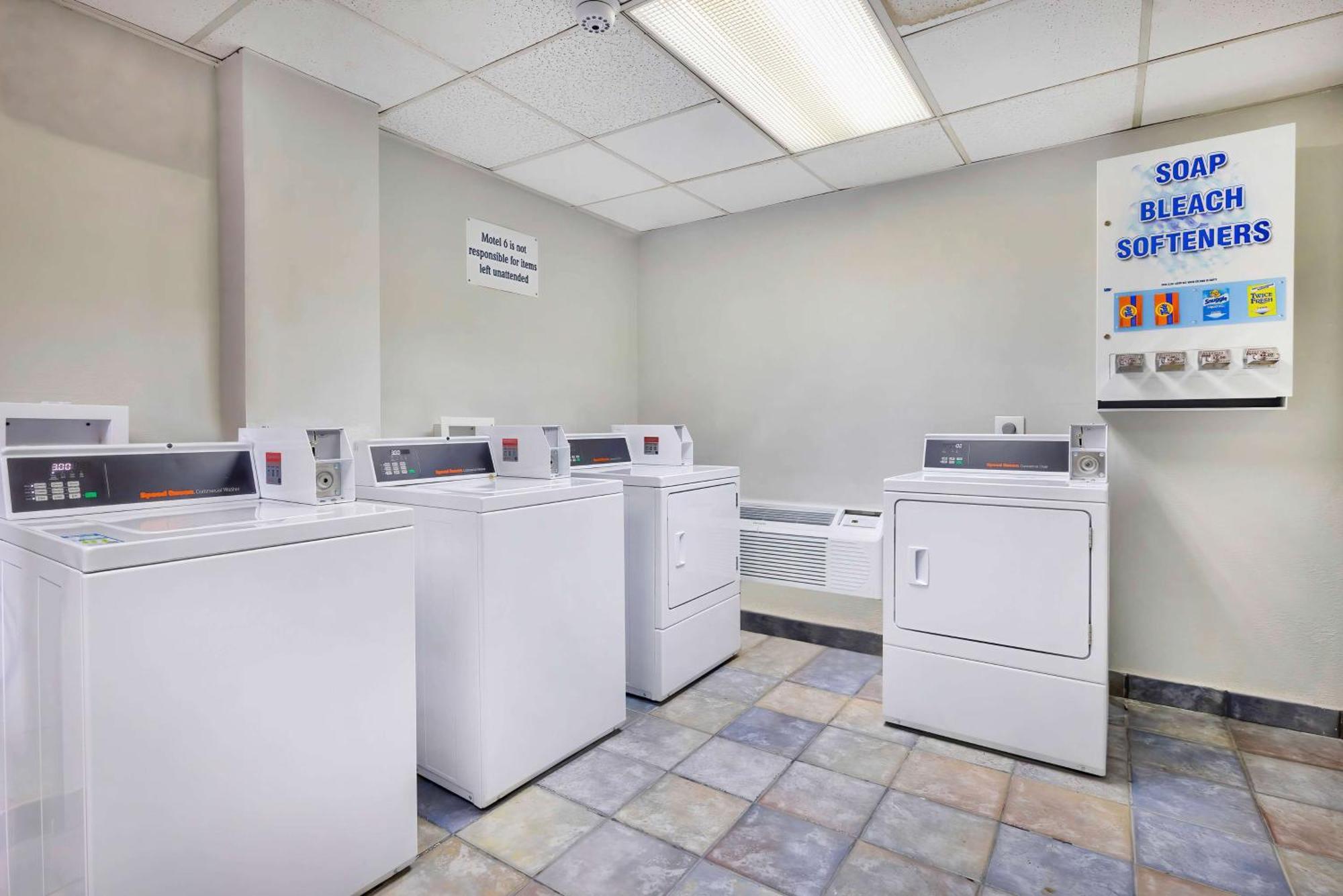 Motel 6-Villa Park, Il - Chicago West Bagian luar foto
